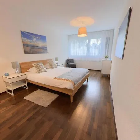 Relax&recharge By The Lake! Modern Apartments, Ap26