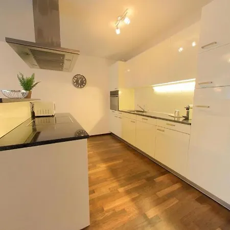 Apartment Relax And Recharge By The Lake! Modern Apartments, Ap26 *
