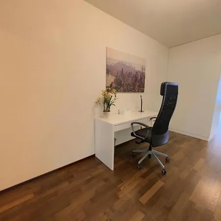 Apartment Relax&recharge By The Lake! Modern Apartments, Ap26 *