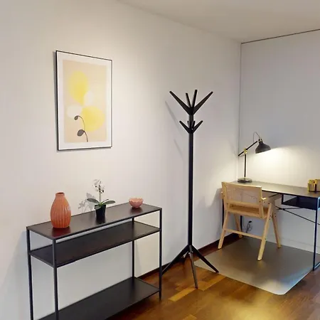 Relax&recharge By The Lake! Modern Apartments, Ap26