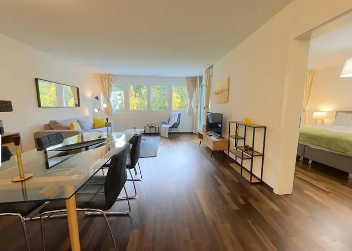 Relax And Recharge By The Lake! Modern Apartments, Ap26