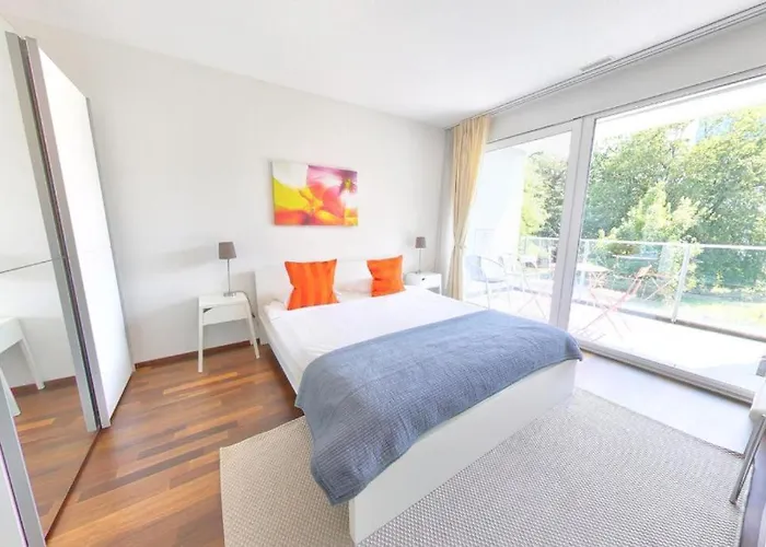 Relax And Recharge By The Lake! Modern Apartments, Ap26 Appartement *