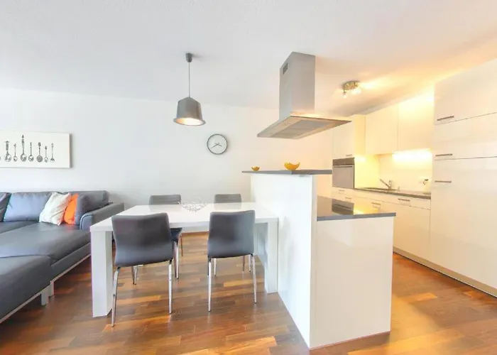 Lejlighed Relax And Recharge By The Lake! Modern Apartments, Ap26