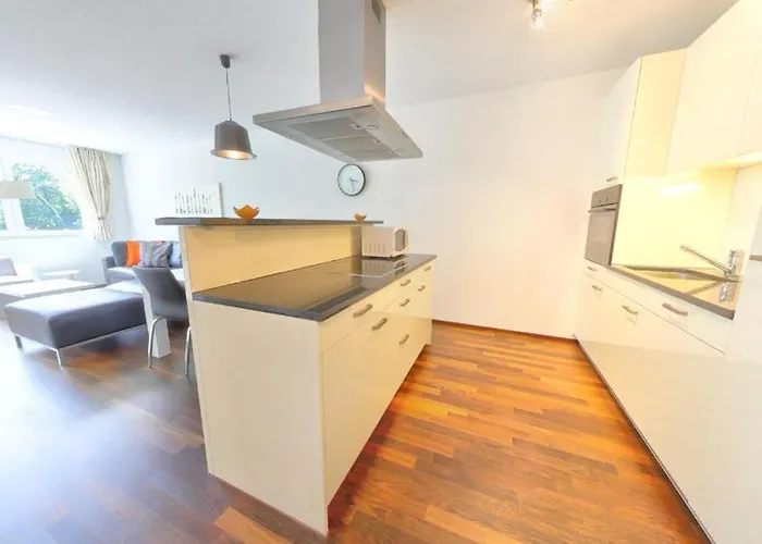 Relax And Recharge By The Lake! Modern Apartments, Ap26 Lejlighed