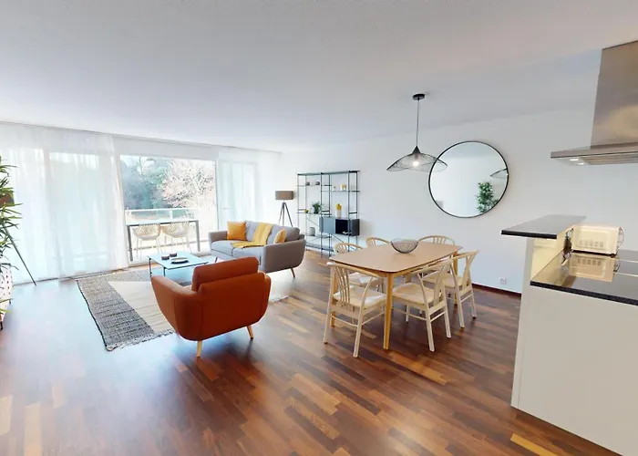 Relax And Recharge By The Lake! Modern Apartments, Ap26