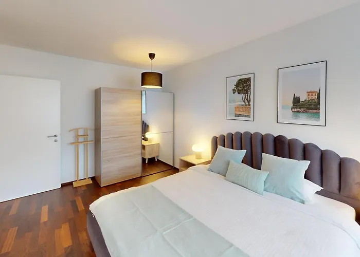 Relax&recharge By The Lake! Modern Apartments, Ap26 Apartment