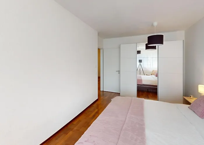 Lejlighed Relax And Recharge By The Lake! Modern Apartments, Ap26 Morges