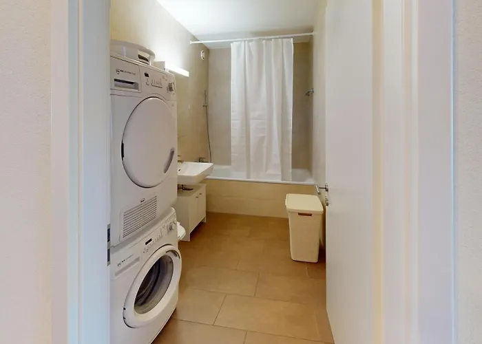 Relax And Recharge By The Lake! Modern Apartments, Ap26 Appartement *