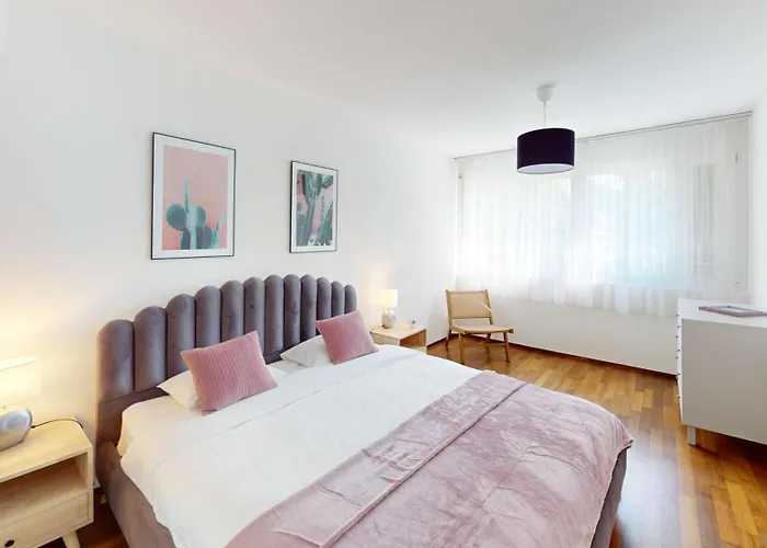 Relax And Recharge By The Lake! Modern Apartments, Ap26 Apartamento *