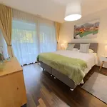 Relax And Recharge By The Lake! Modern Apartments, Ap26 *